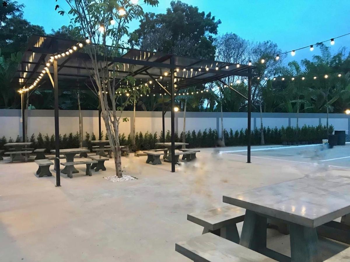 Baan Klangdao Resort Sattahip Εξωτερικό φωτογραφία